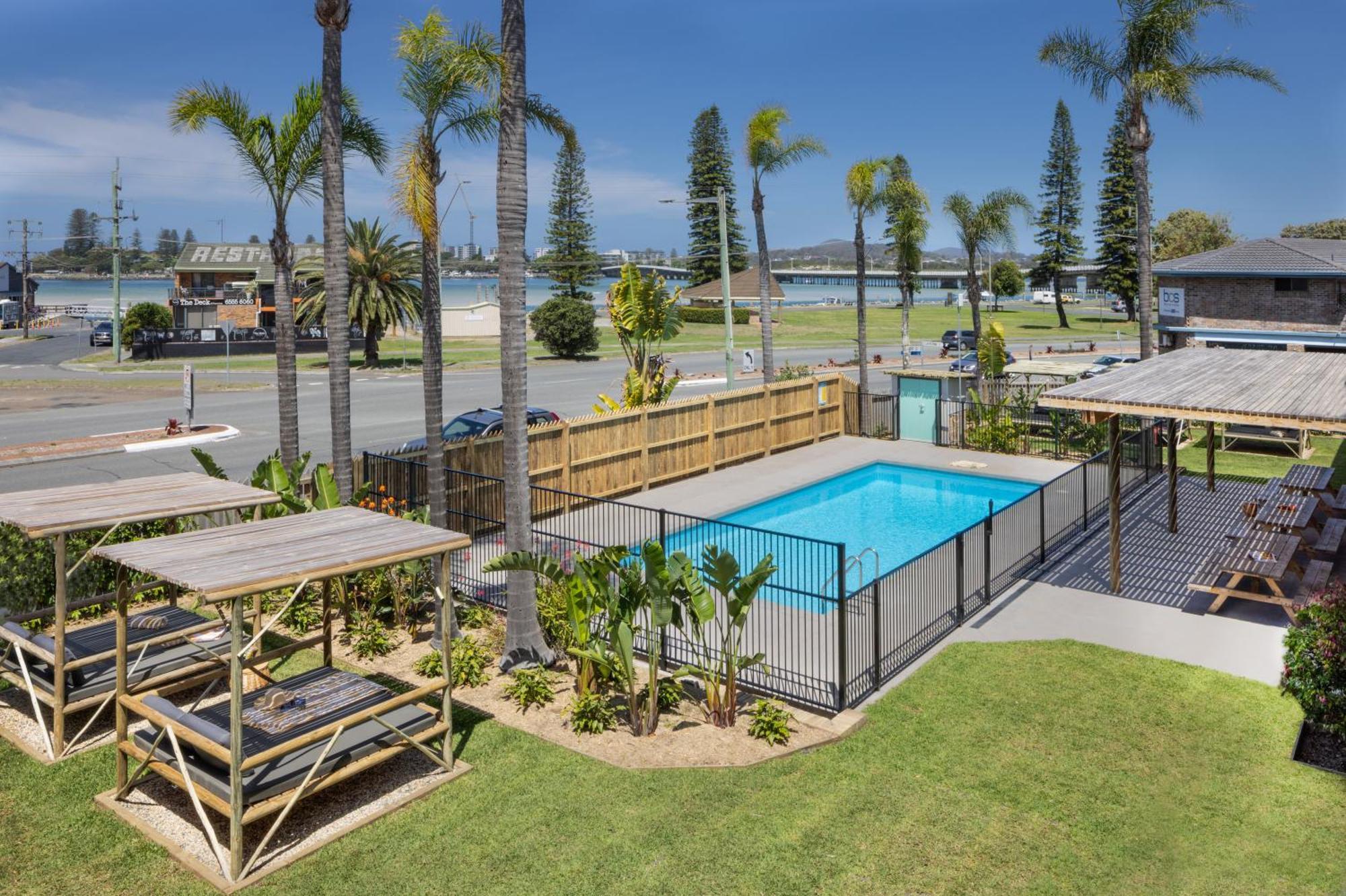 South Pacific Palms Motor Inn Tuncurry Esterno foto
